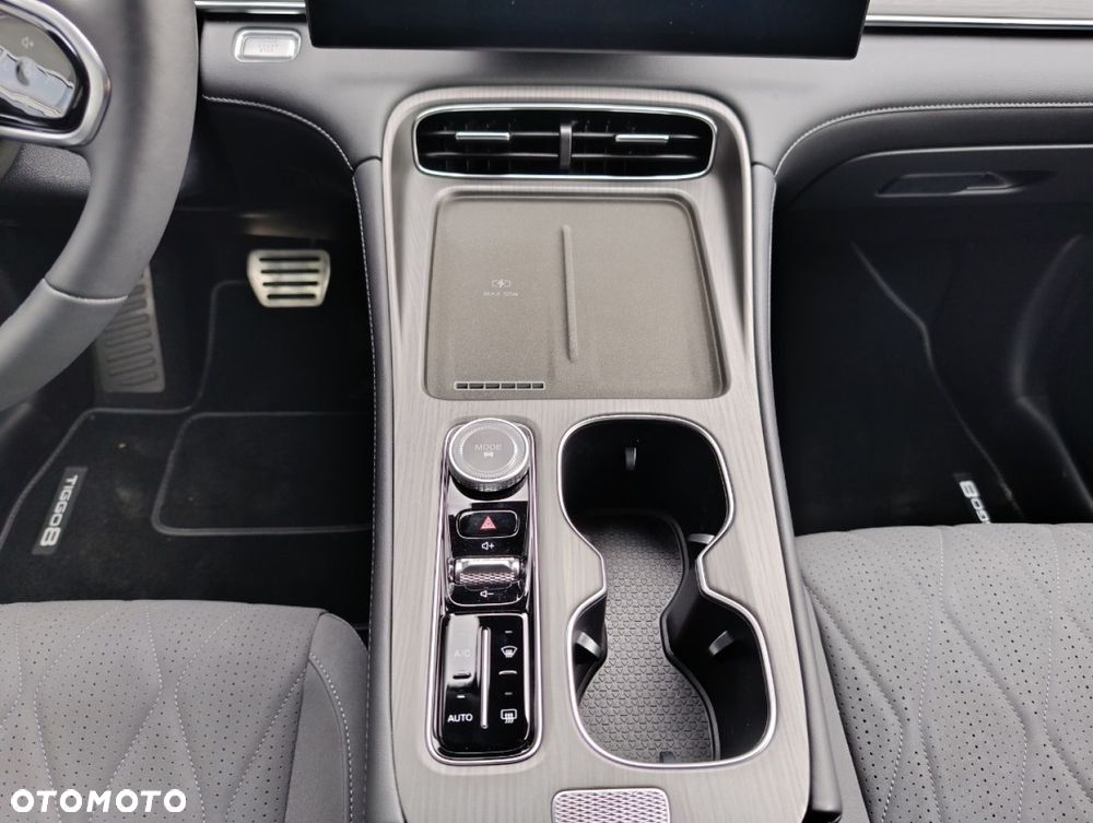 Chery Tiggo 8 1.6 T-GDI Comfort DCT - 16