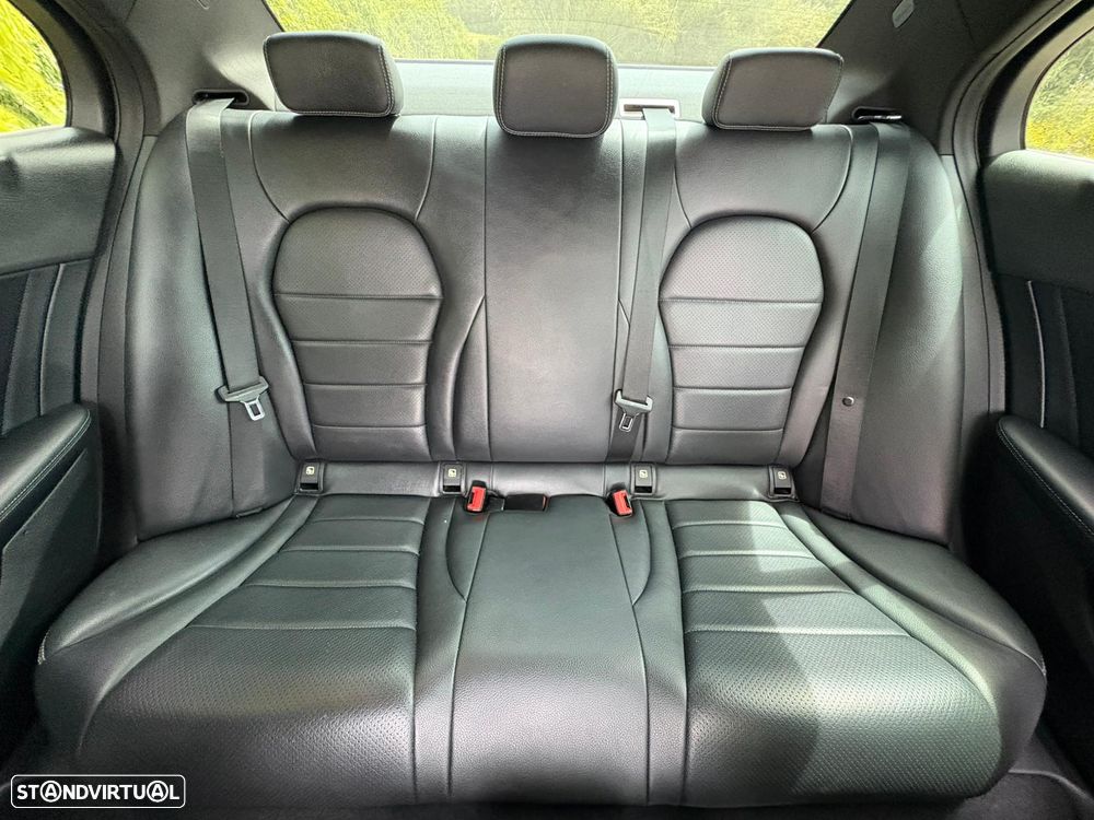 Mercedes-Benz C 300 h - 23