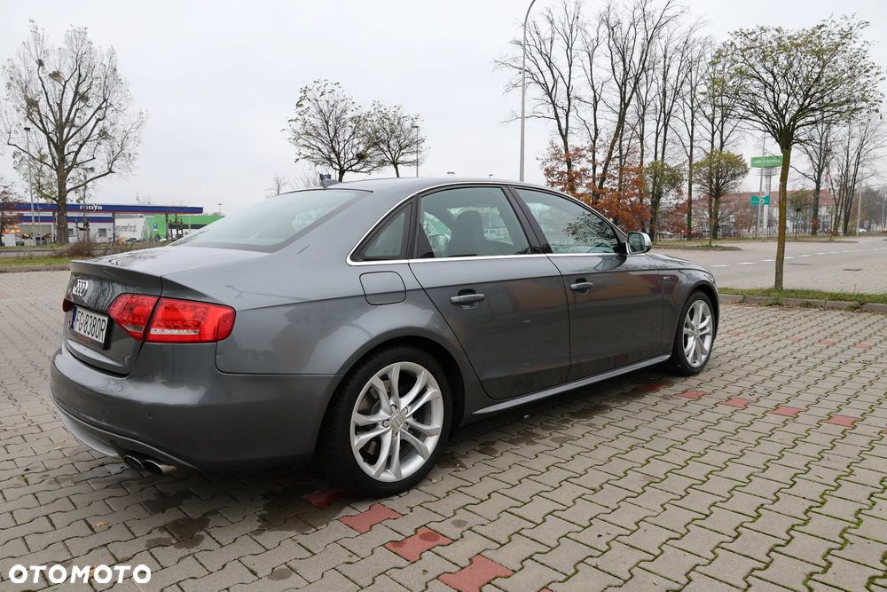 Audi S4 Limousine - 11