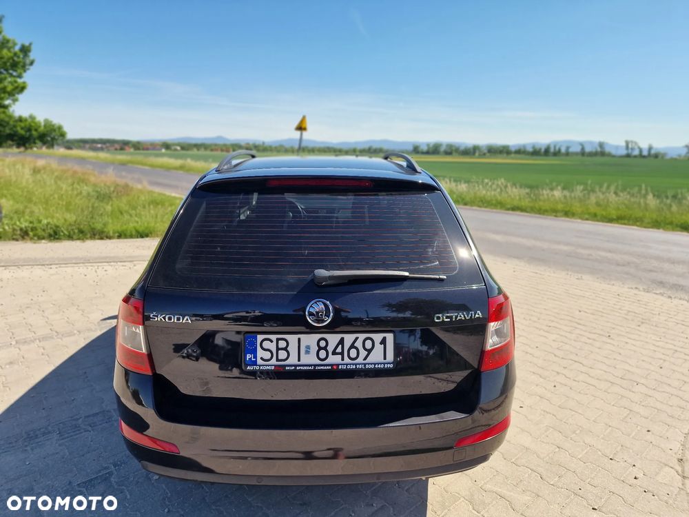 Skoda Octavia 1.6 TDI (Green tec) Style - 12