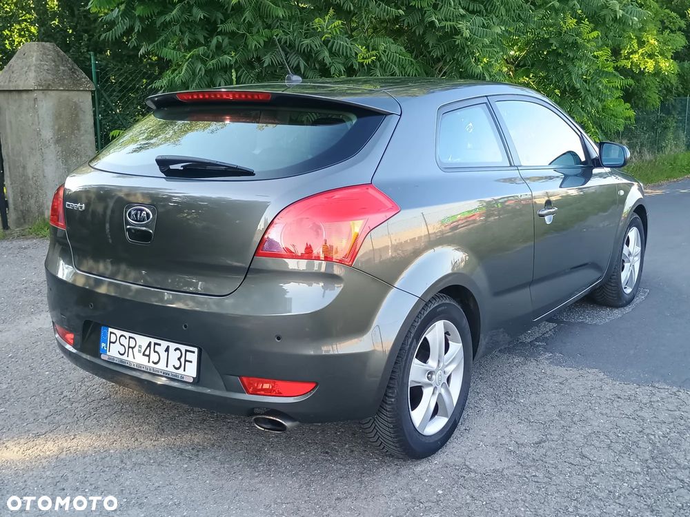 Kia ProCeed 1.4 CVVT Edition 7 - 6