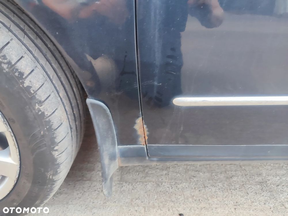 Volkswagen Passat 2.0 TDI Comfortline - 28