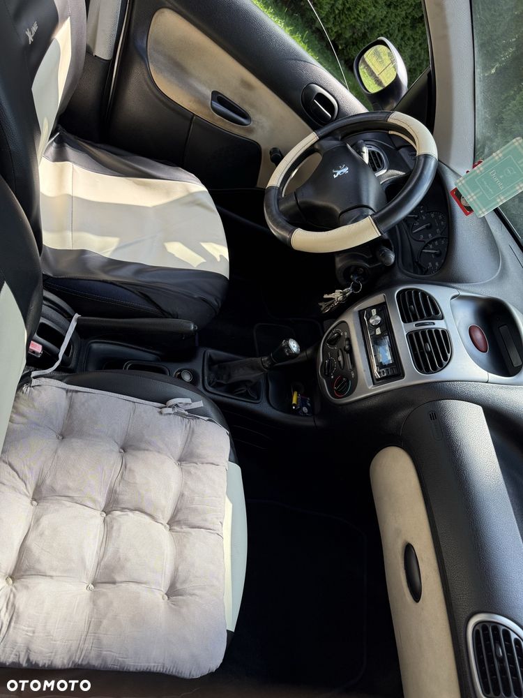 Peugeot 206 - 5