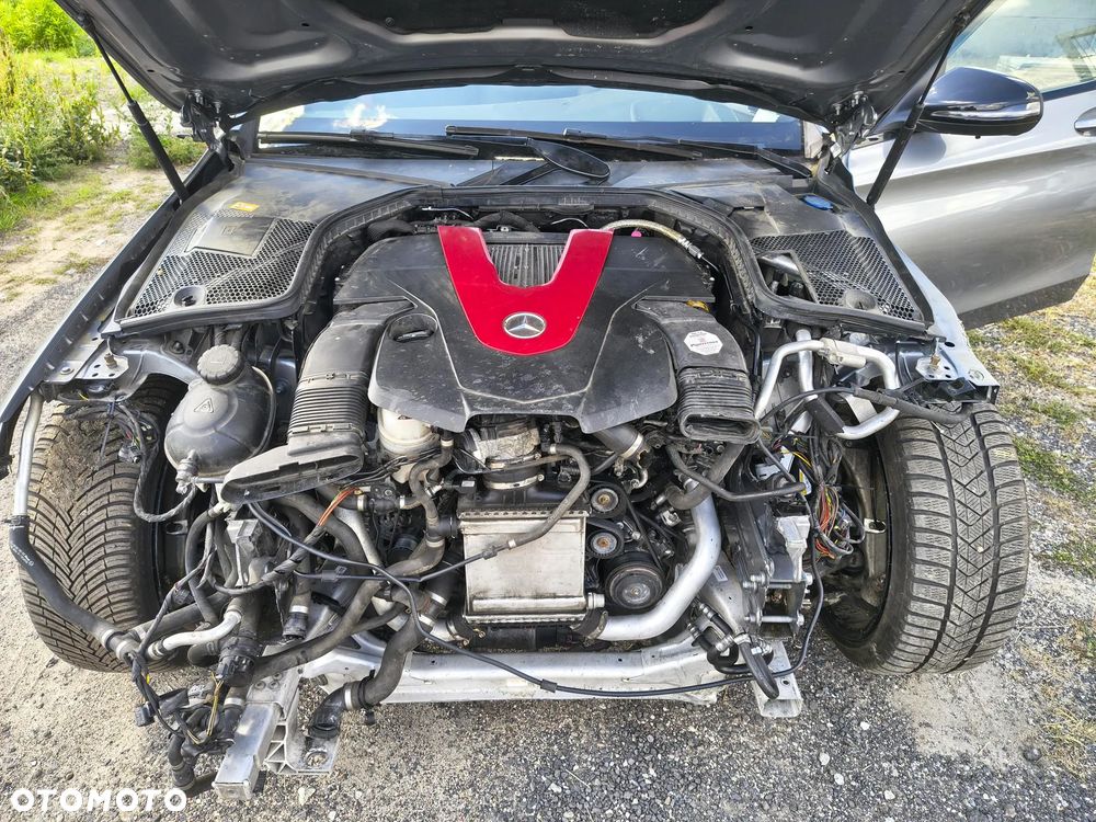 Mercedes-Benz Klasa C 450 AMG 4Matic 7G-TRONIC - 14