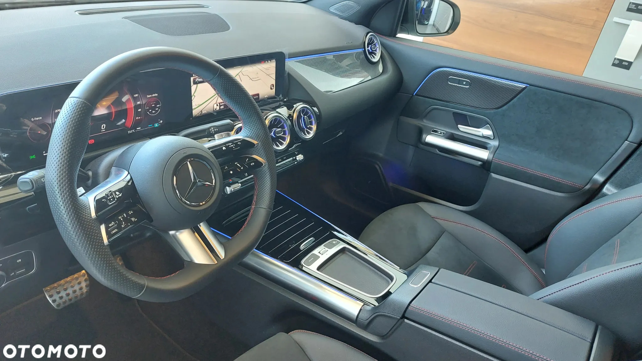 Mercedes-Benz GLA 200 AMG Line - 10