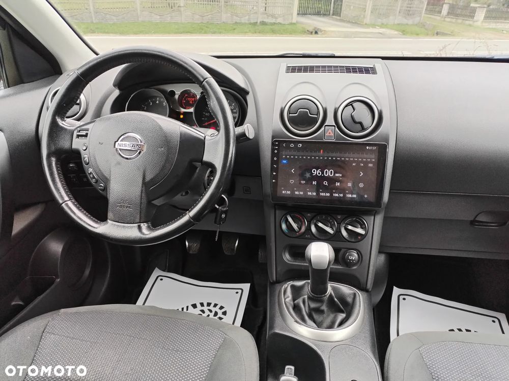 Nissan Qashqai - 16
