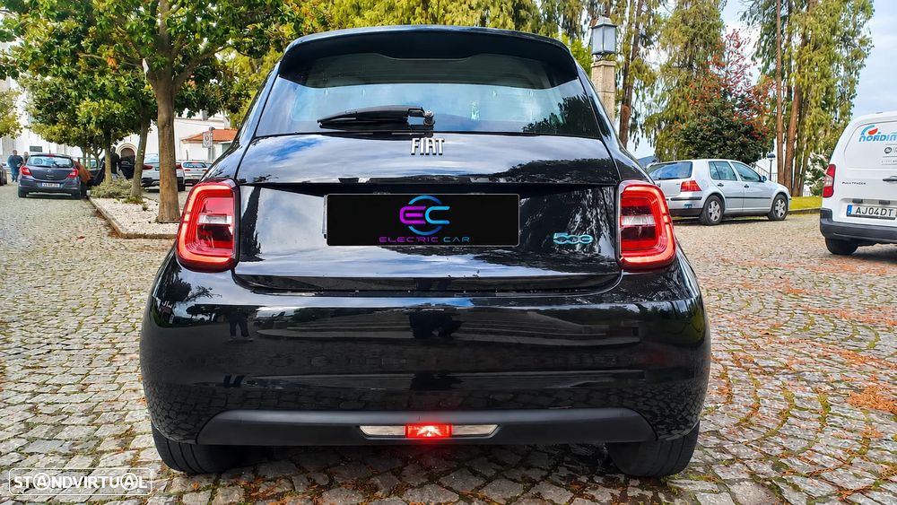 Fiat 500e 42kWh Pop - 2