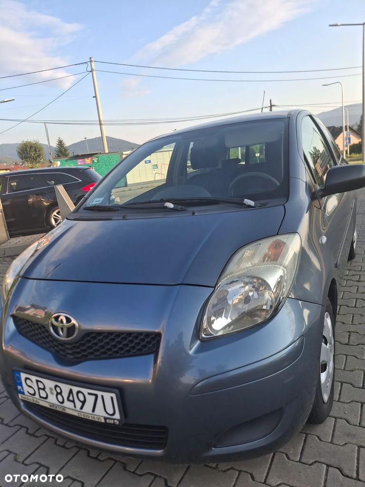 Toyota Yaris - 5