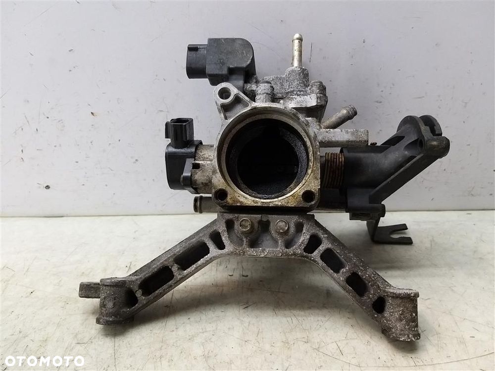 Przepustnica Toyota Yaris I 1999-2005 1,0 BENZYNA - 3