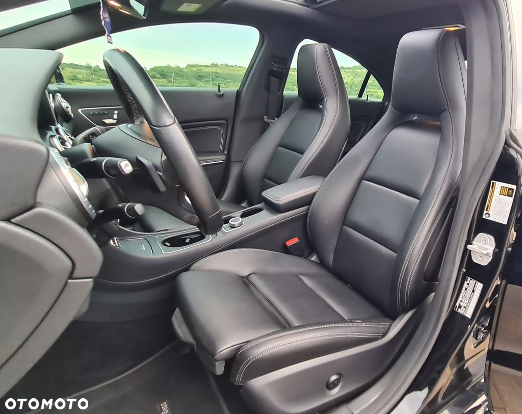 Mercedes-Benz CLA 250 Sport 4-Matic - 8