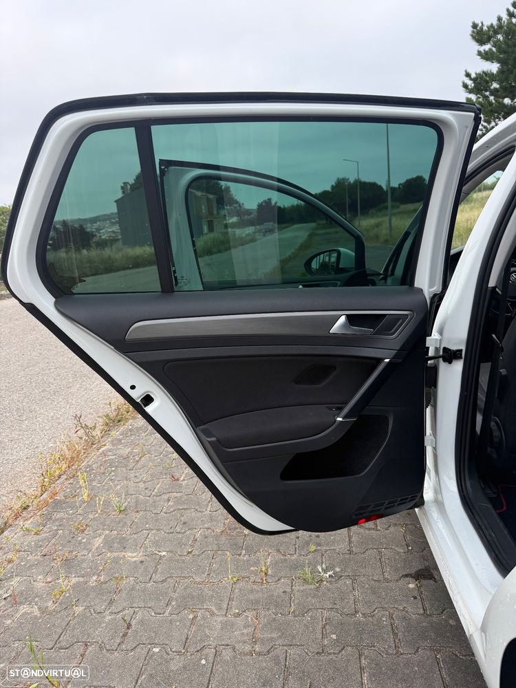 VW Golf 1.6 BlueTDI Comfortline - 17
