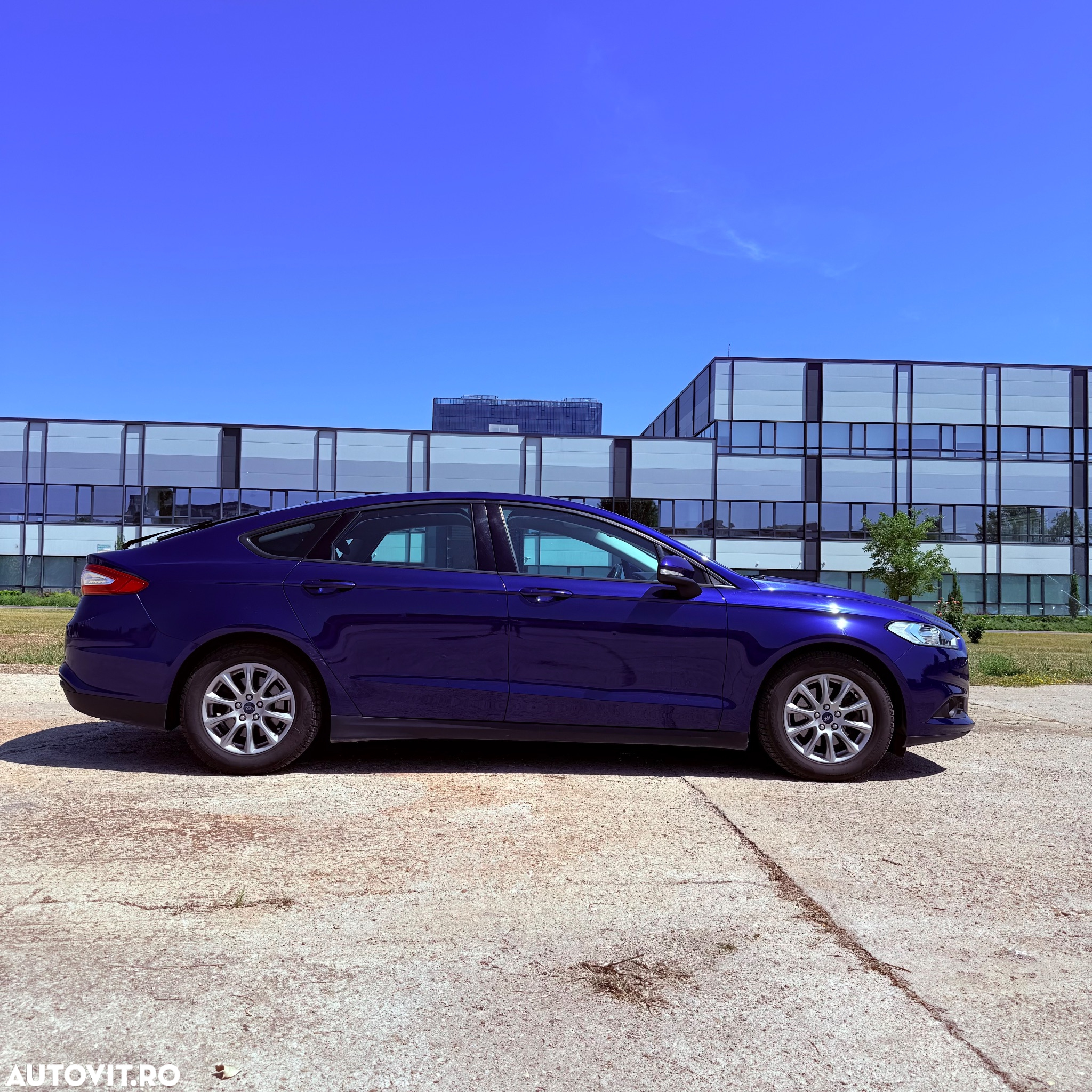 Ford Mondeo 2.0 TDCi Powershift Titanium - 3
