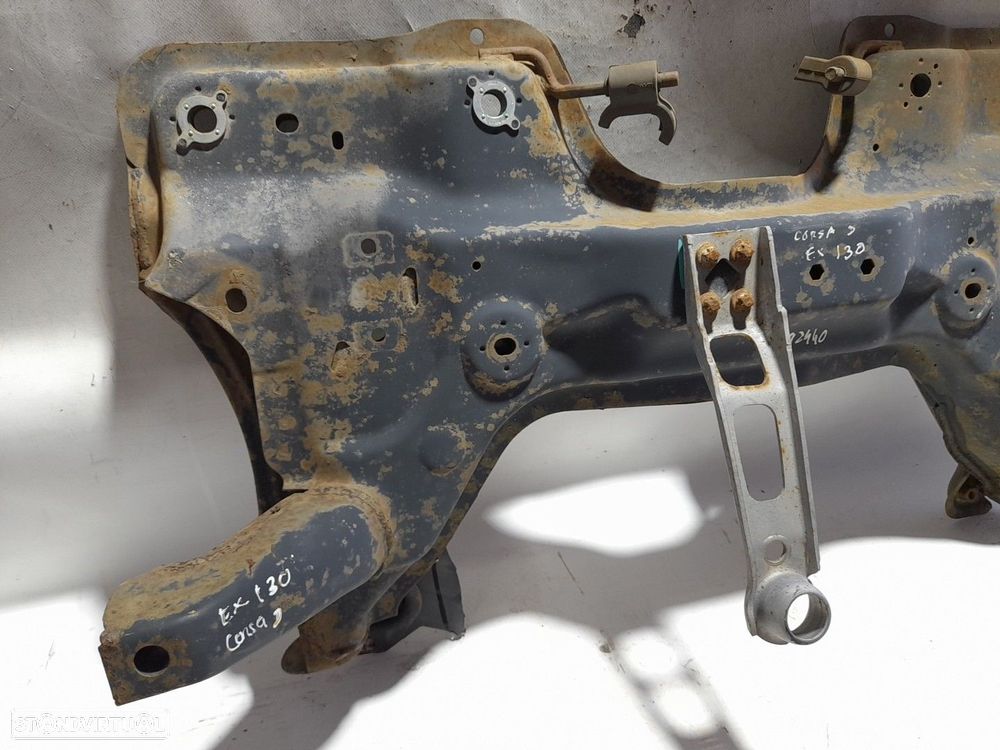 Charriot frente OPEL Corsa D - 2