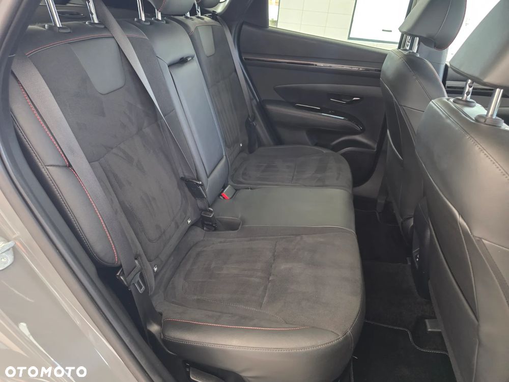 Hyundai Tucson 1.6 T-GDi HEV 2WD N Line - 16