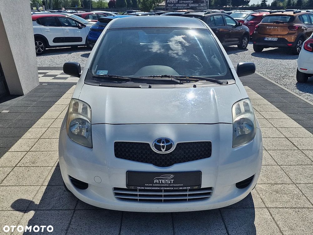 Toyota Yaris 1.0 VVT-i - 6