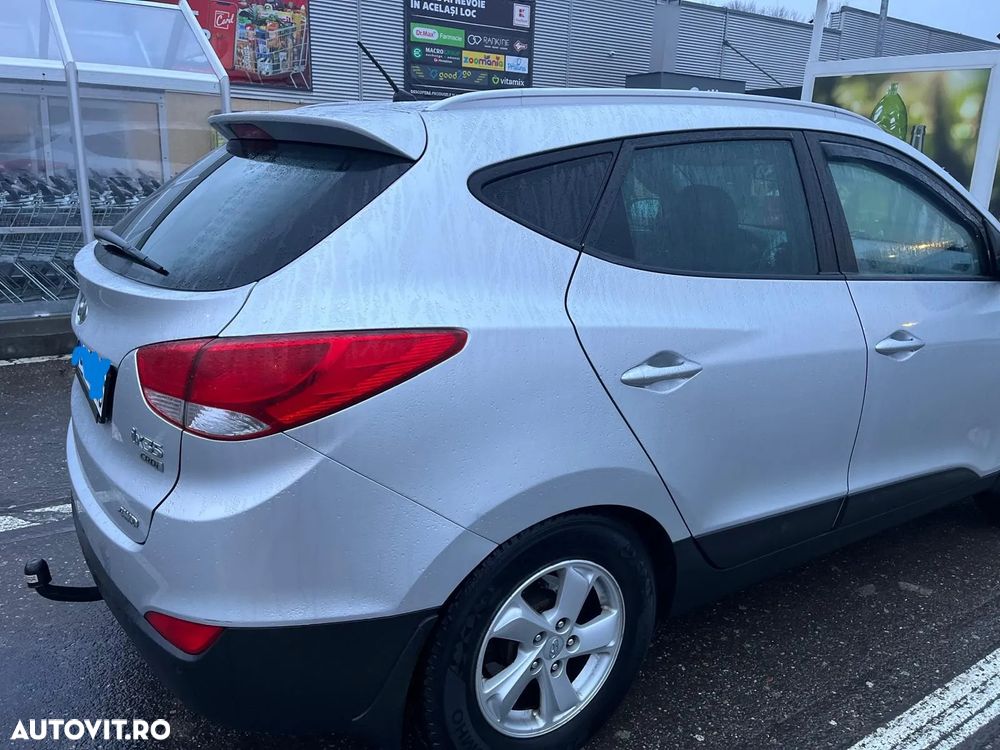 Hyundai ix35 2.0 CRDI High 4WD GLS Style HEAT+ - 3