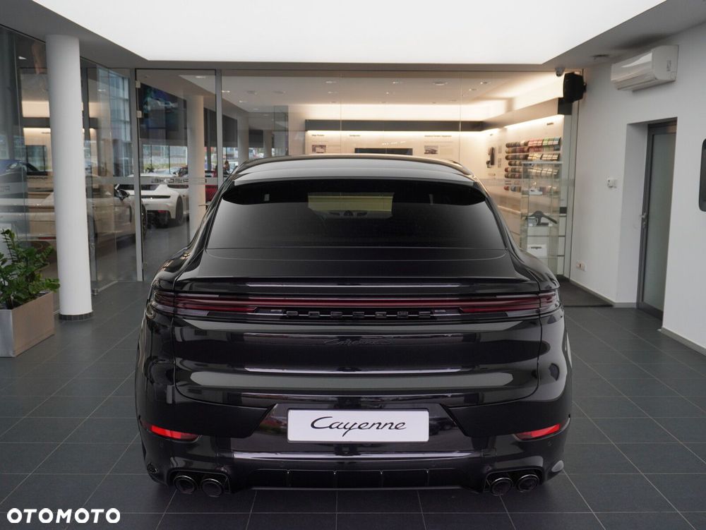 Porsche Cayenne S E-Hybrid PHEV Black Edition - 11