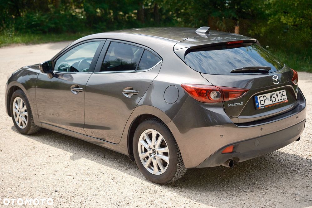 Mazda 3 - 5