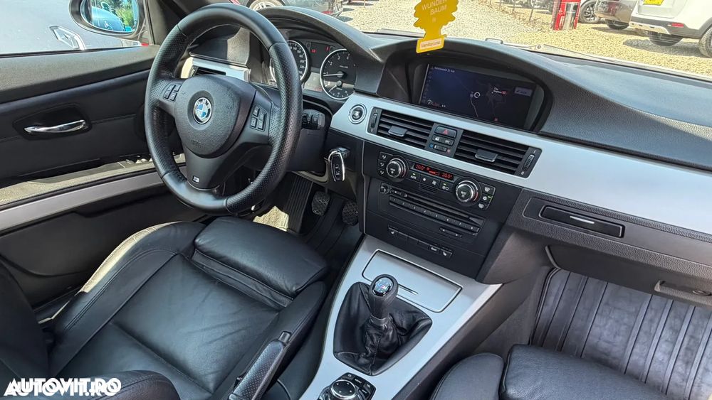 BMW Seria 3 320i M Sport Edition - 7