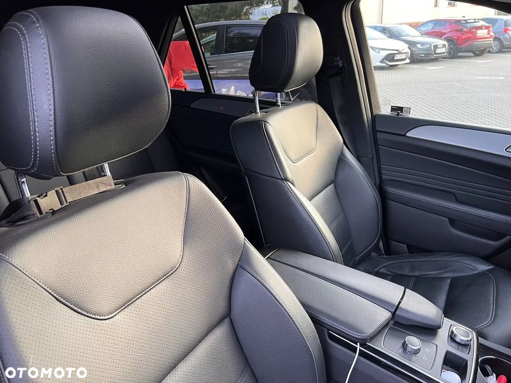 Mercedes-Benz GLE 250 d 4-Matic - 9