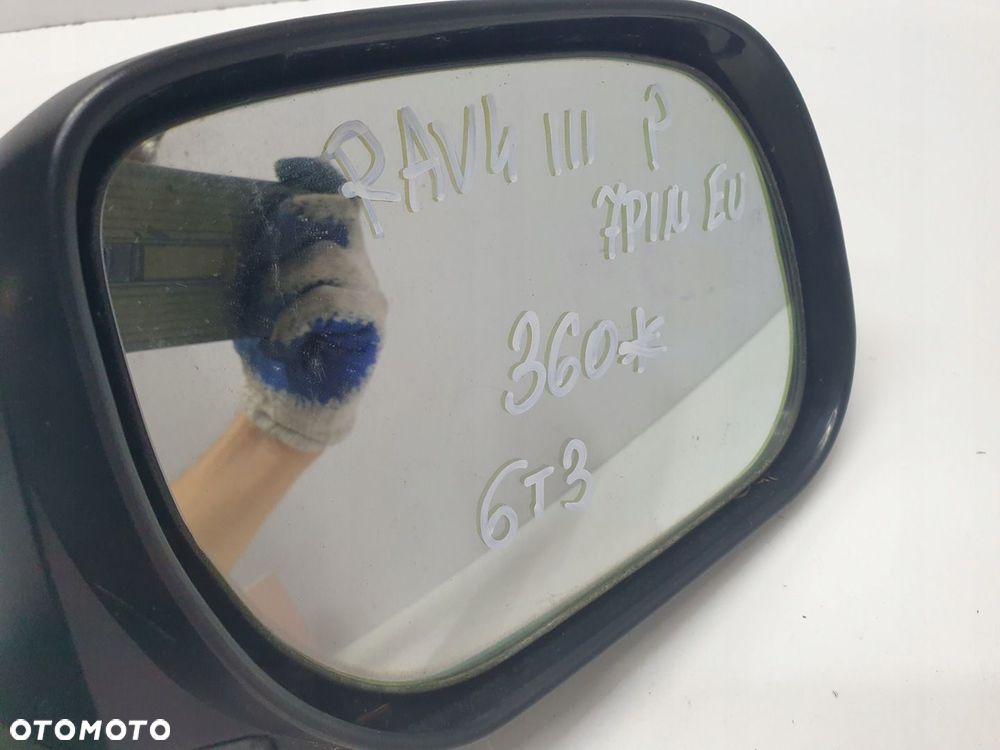 LUSTERKO PRAWE 7 PIN EUROPA TOYOTA RAV4 III 2006 ROK KOD LAKIERU 6T3 - 7