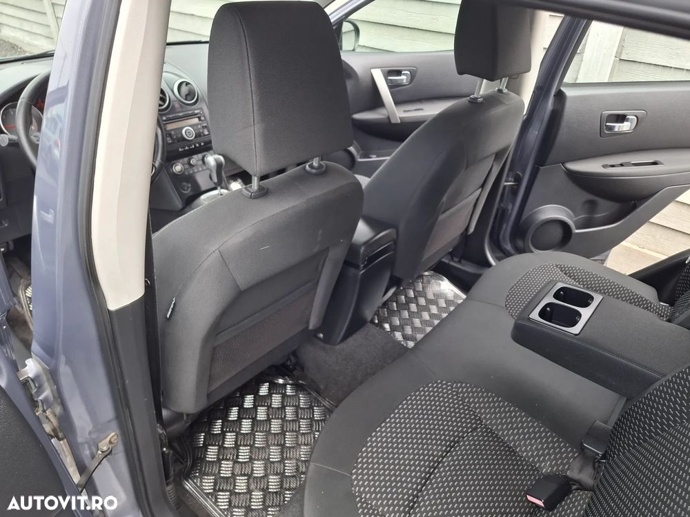 Nissan Qashqai 2.0 DCI 4 x 4 DPF Aut acenta - 5
