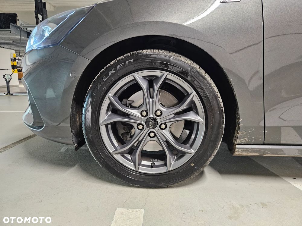 Ford Focus 2.0 EcoBlue ST-Line - 32