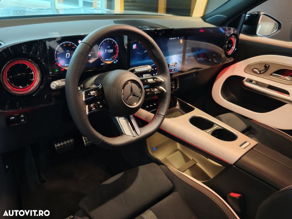 Mercedes-Benz GLB 220 MHEV - 3