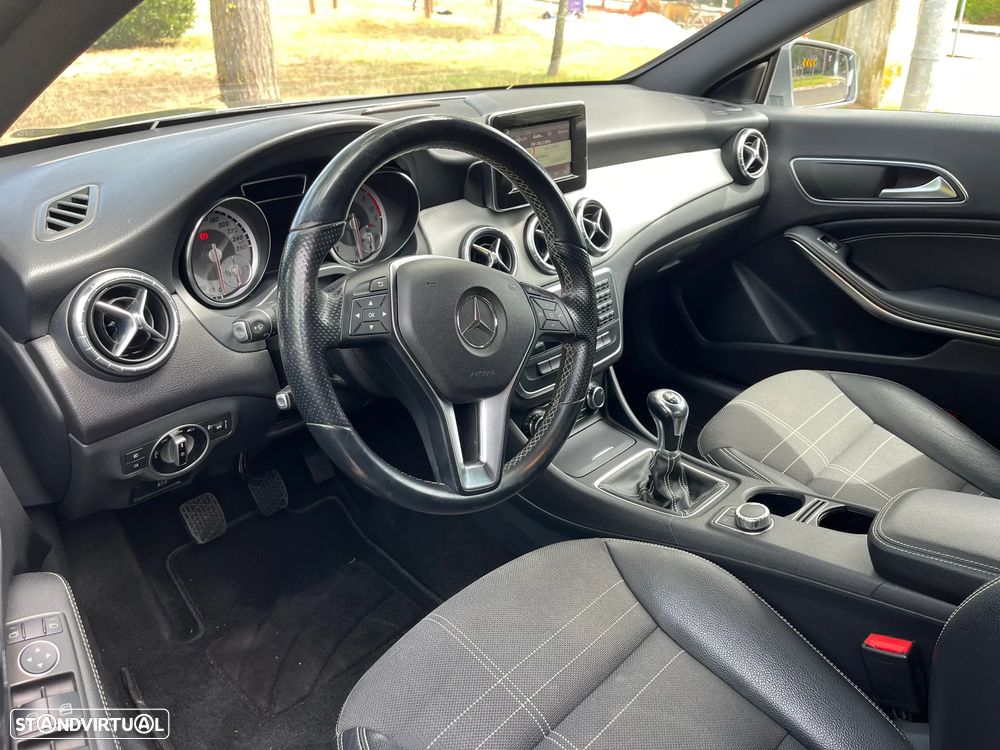 Mercedes-Benz CLA 200 CDi Urban - 17