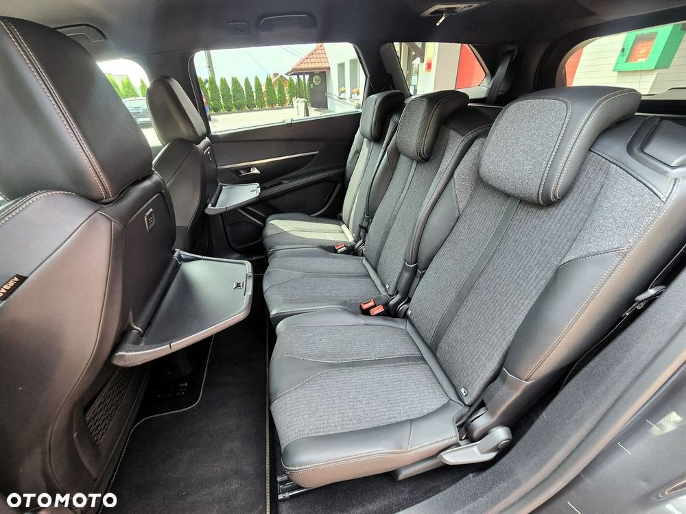Peugeot 5008 1.6 PureTech GT Line S&S EAT8 - 23
