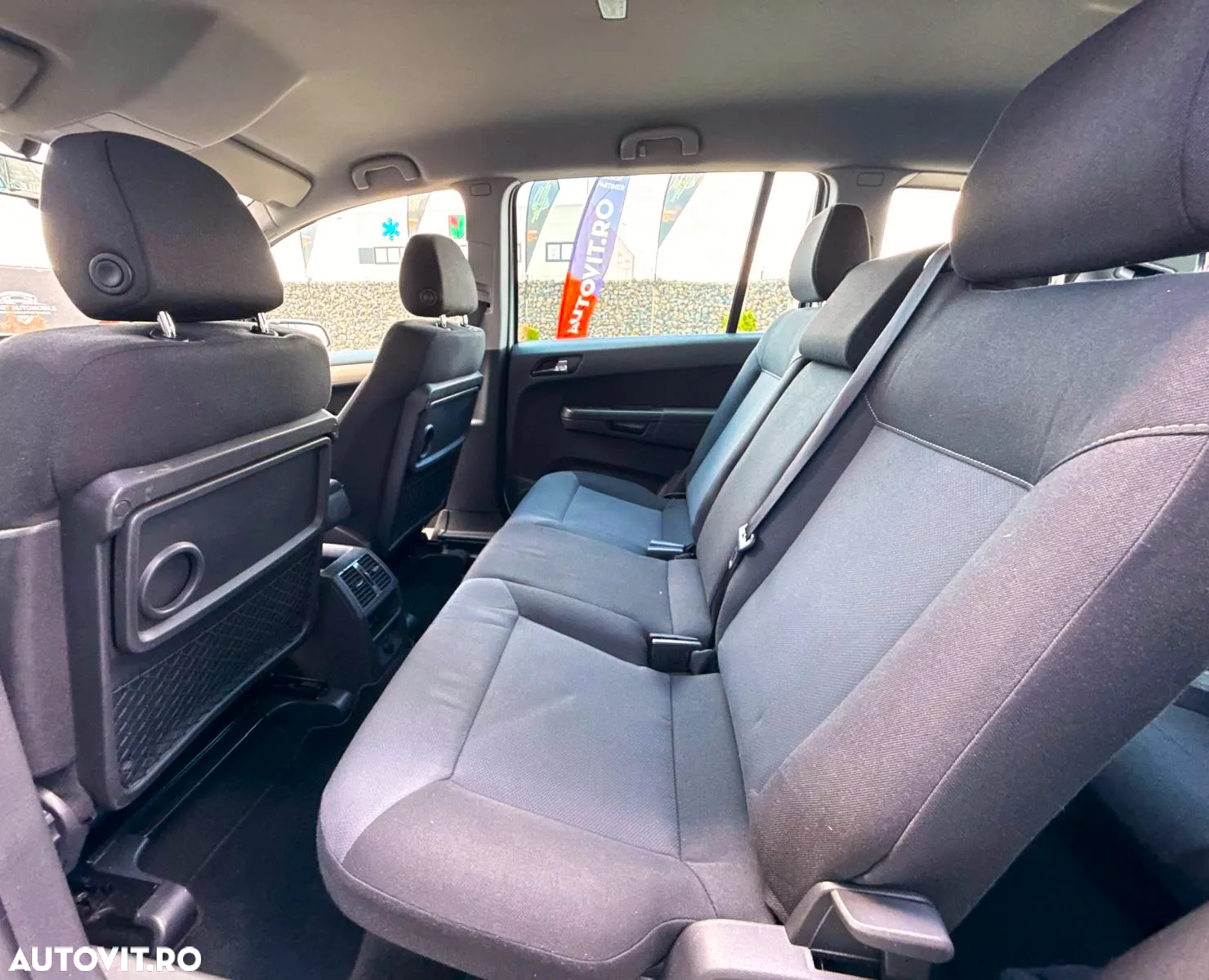 Opel Zafira 1.8 Easytronic Cosmo - 21