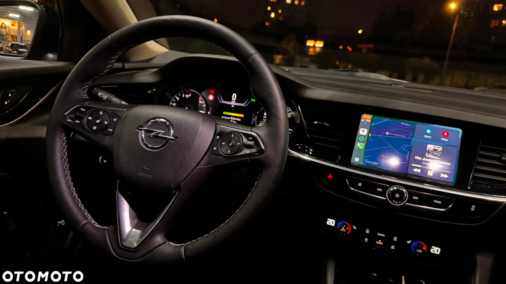 Opel Insignia - 28