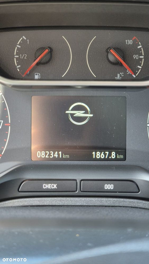 Opel Grandland X 1.6 T Elegance S&S - 24