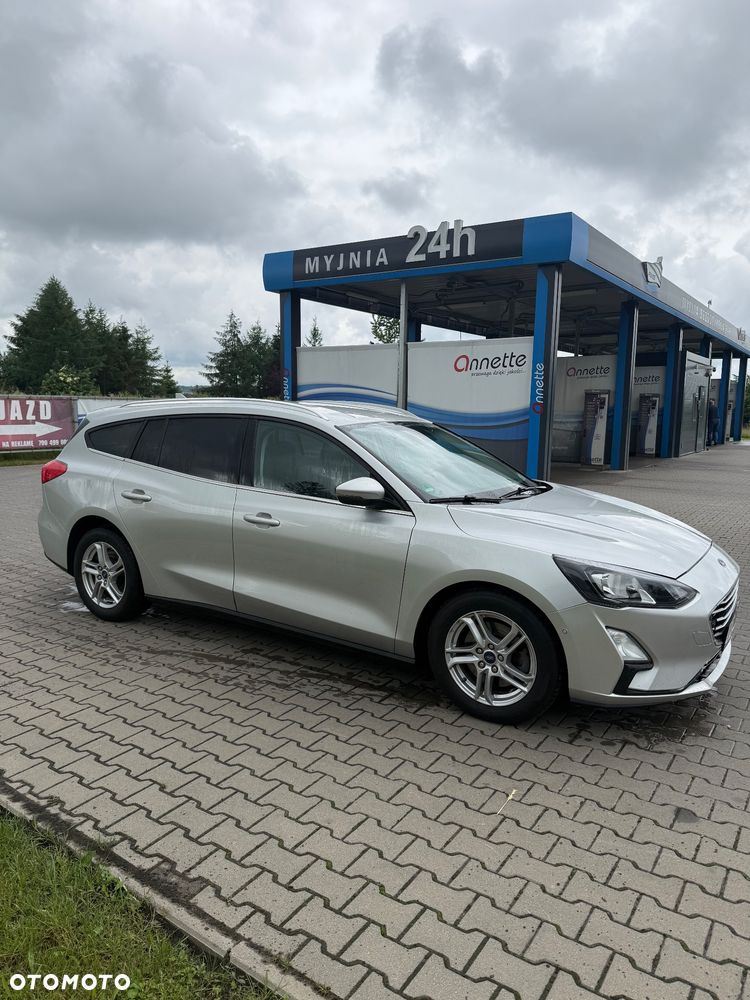 Ford Focus 2.0 EcoBlue Active - 3