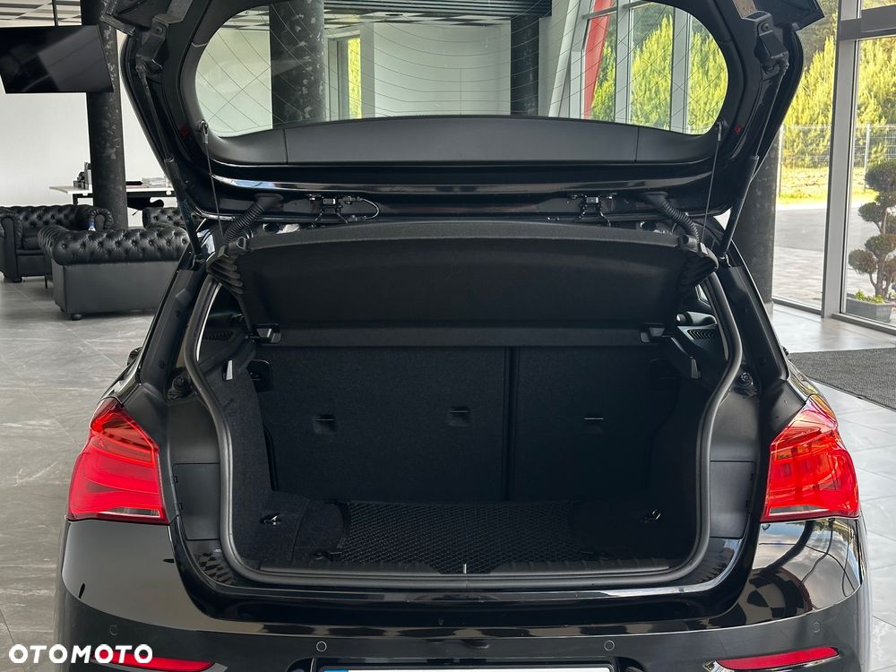 BMW Seria 1 118i - 13