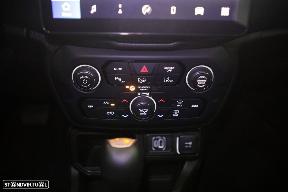 Jeep Renegade 1.5 TG e-Hybrid Altitude DCT - 26