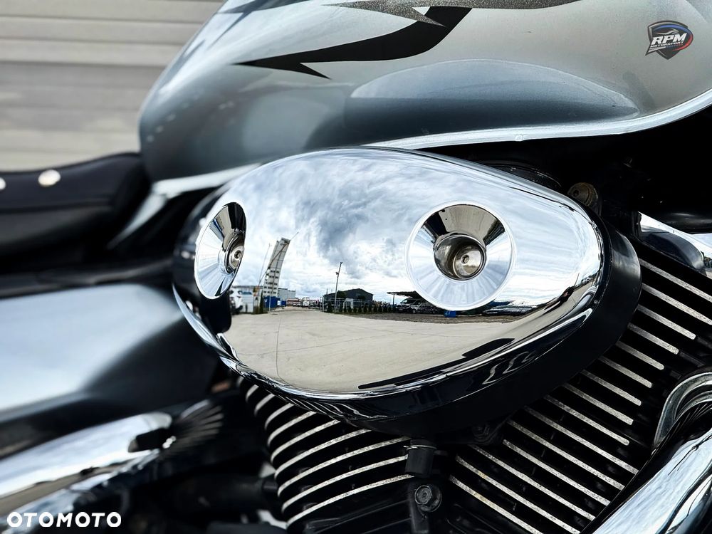 Suzuki VL 800 Volusia - Boulevard C50 - 10