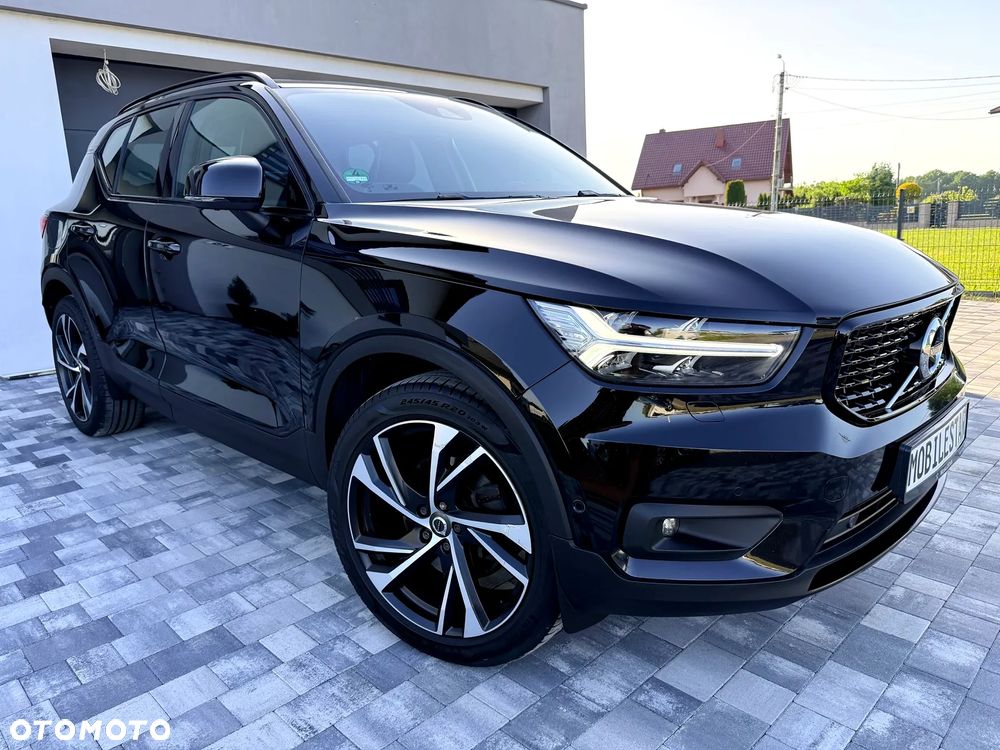 Volvo XC 40 D4 AWD Geartronic R-Design - 38