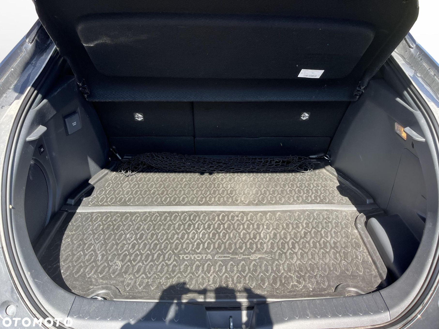 Toyota C-HR - 13