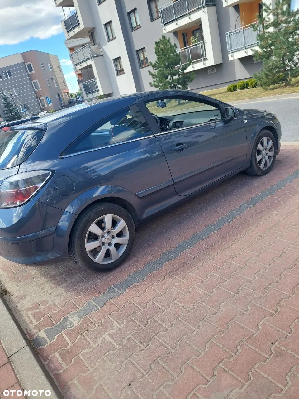 Opel Astra III GTC 1.7 CDTI Sport - 1
