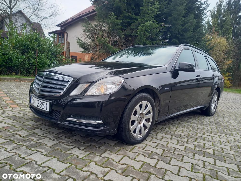 Mercedes-Benz Klasa E 200 CDI DPF BlueEFFICIENCY 7G-TRONIC - 3