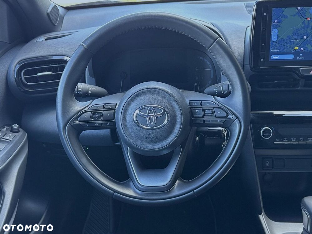 Toyota Yaris Cross Hybrid 1.5 Style - 17