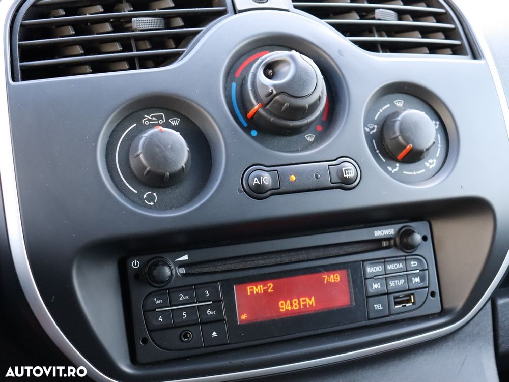 Renault KANGOO - 12