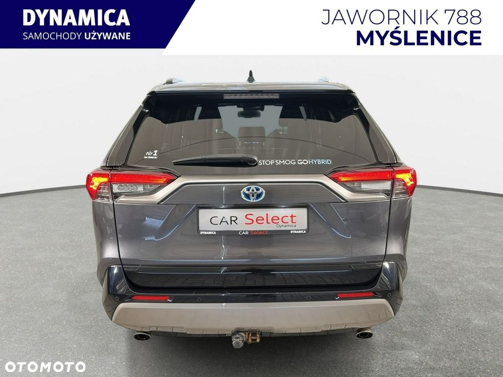 Toyota RAV4 - 8