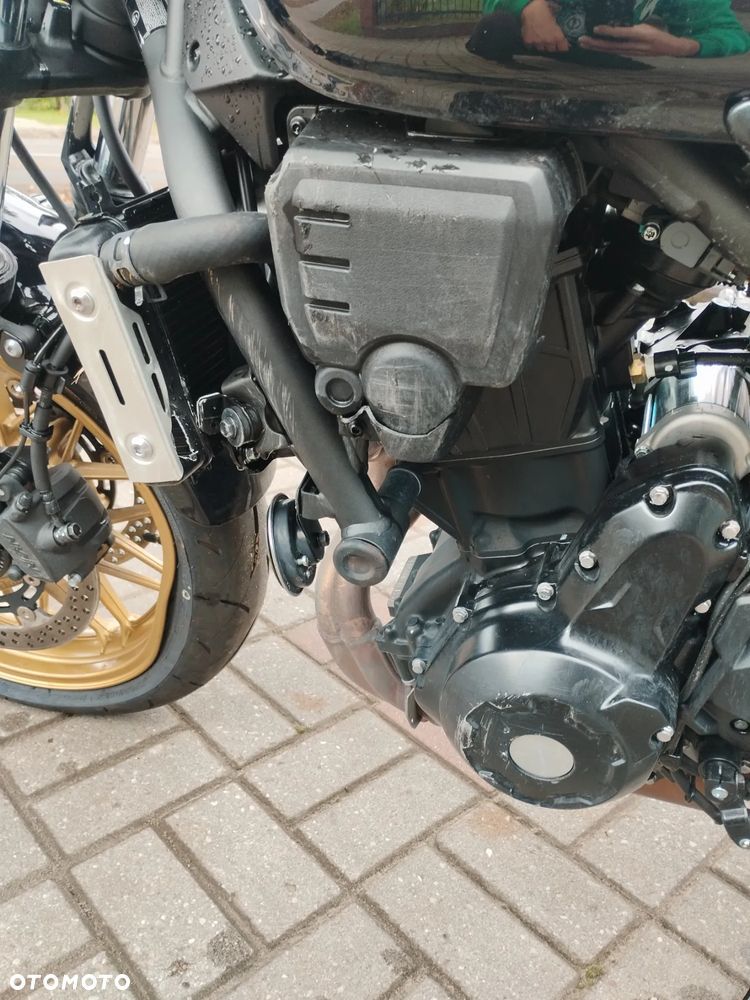 Kawasaki Z 650 RS - 10