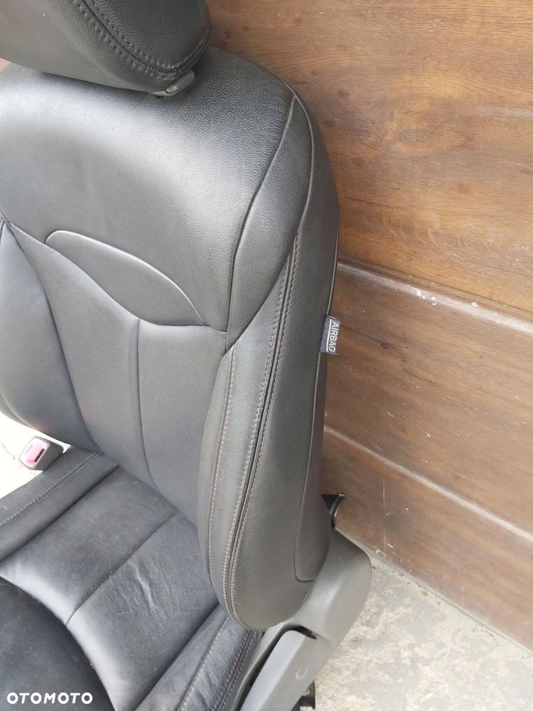Toyota Prius III fotel przód lewy skóra - 4