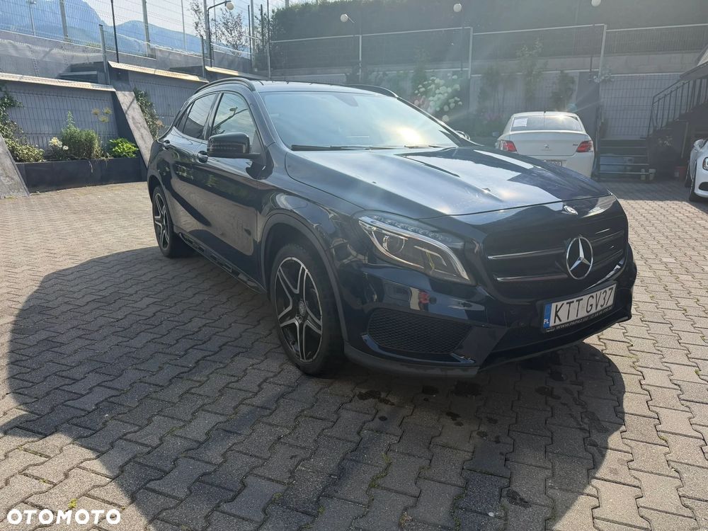 Mercedes-Benz GLA 250 4-Matic - 3