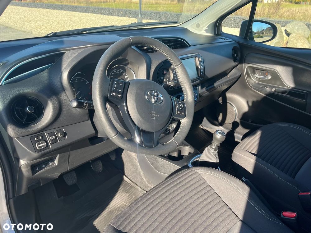 Toyota Yaris 1.5 Active - 5