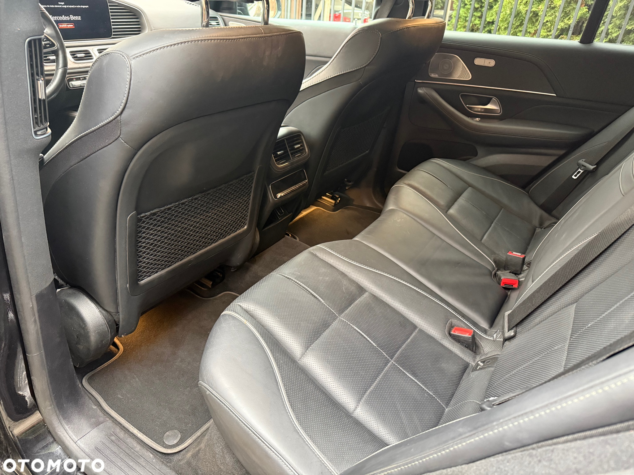 Mercedes-Benz GLE - 10
