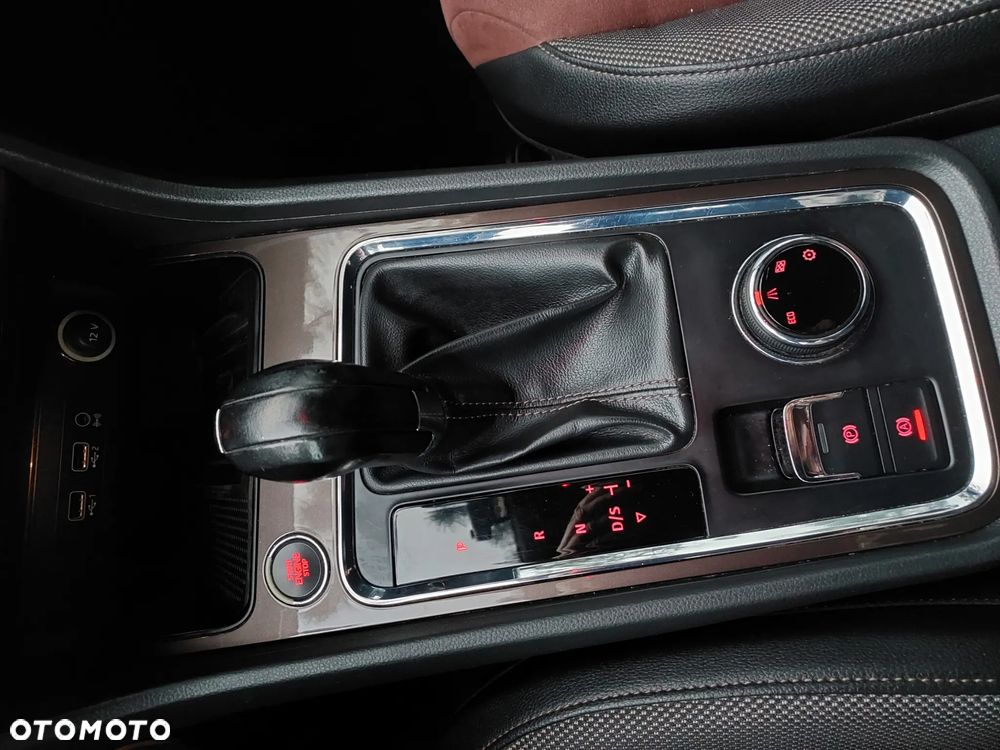 Seat Ateca 1.4 ECO TSI Xcellence S&S DSG - 24